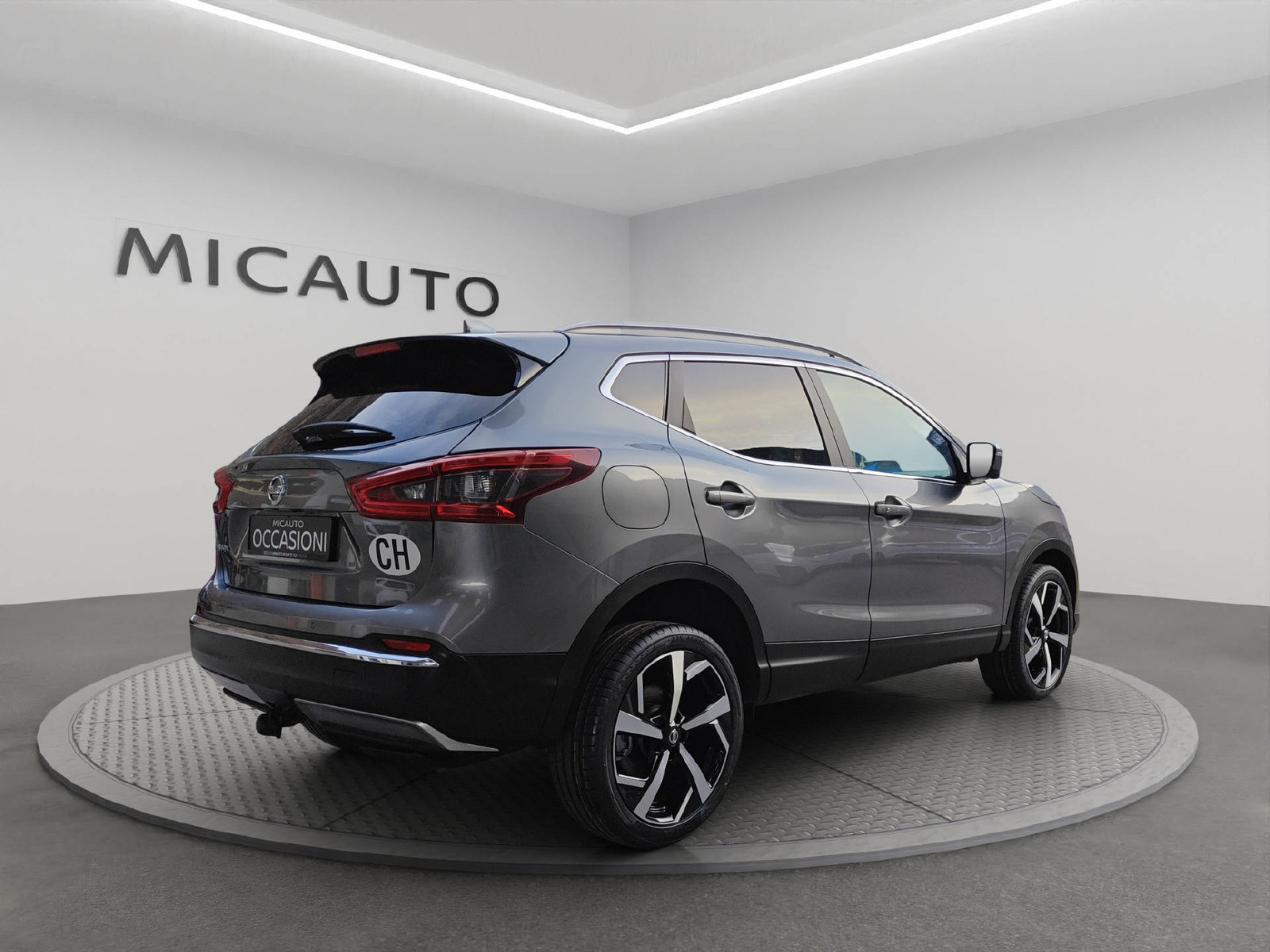 NISSAN Qashqai 1.7 dCi Tekna 4x4, Diesel, Occasion / Utilisé, Automatique - 2