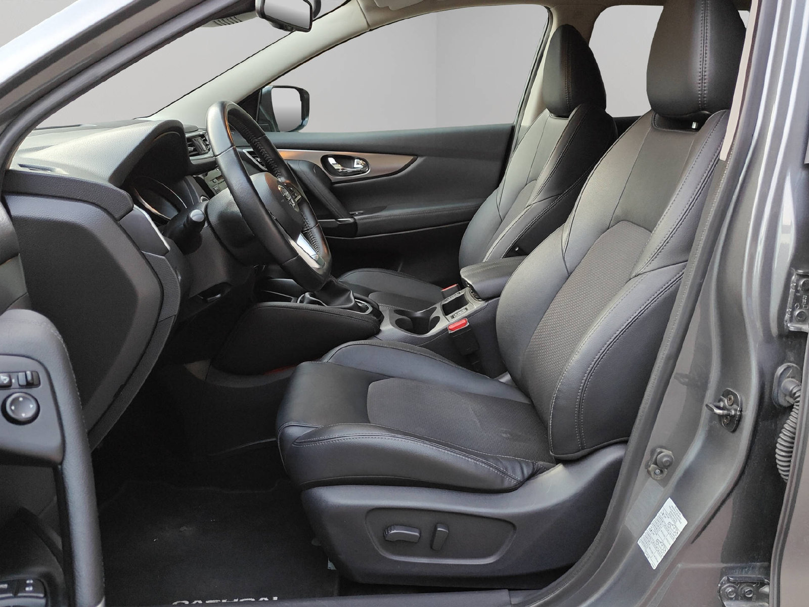 NISSAN Qashqai 1.7 dCi Tekna 4x4, Diesel, Occasion / Utilisé, Automatique - 7