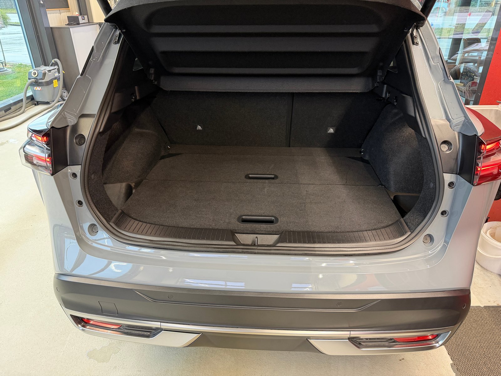 NISSAN Qashqai MHEV N-Connecta Xtronic, Mild-Hybrid Benzin/Elektro, Occasion / Gebraucht, Automatik - 6