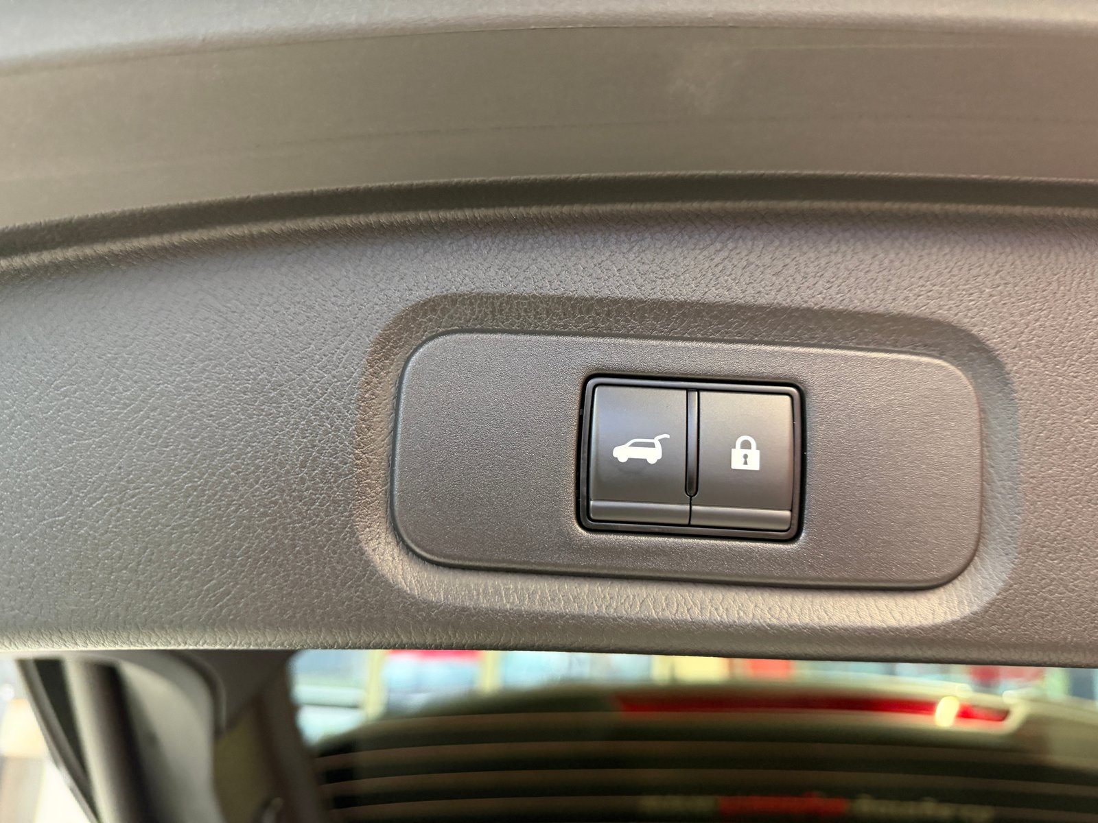 NISSAN Qashqai MHEV N-Connecta Xtronic, Mild-Hybrid Benzin/Elektro, Occasion / Gebraucht, Automatik - 7