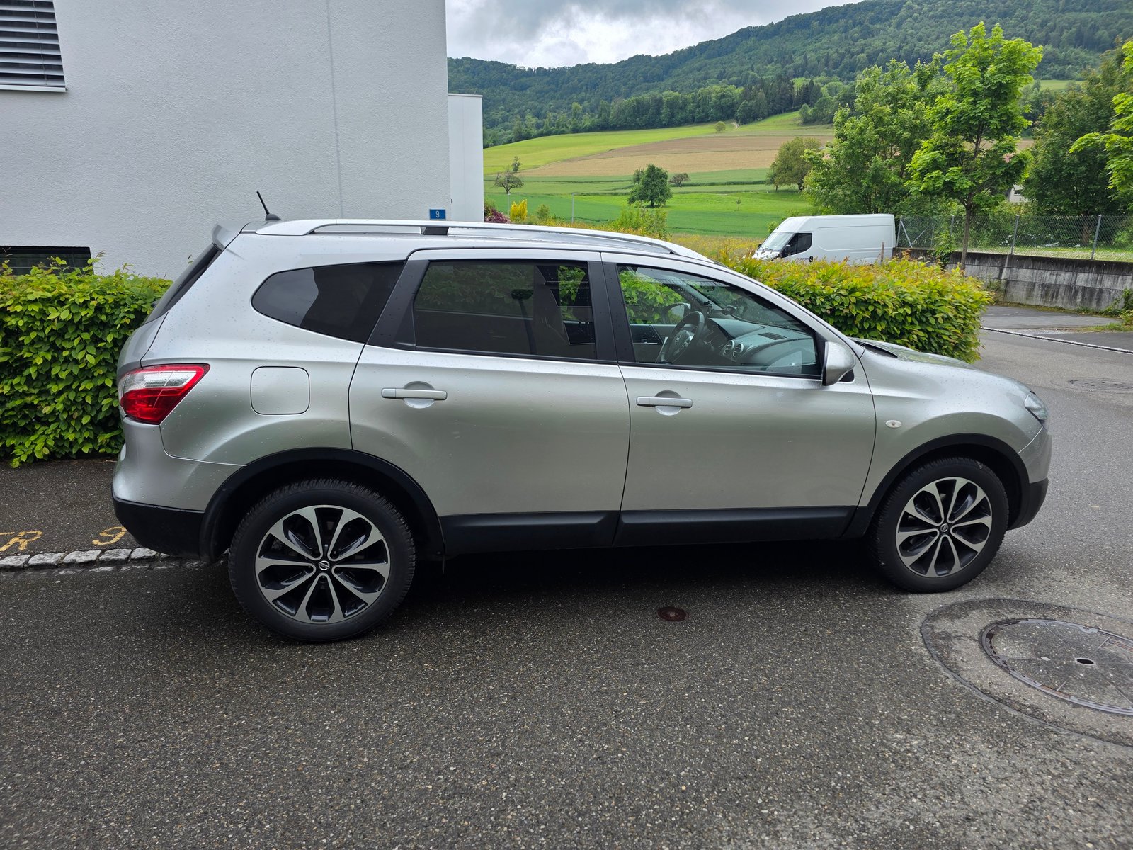 NISSAN Qashqai +2 2.0 i-Way, Petrol, Second hand / Used, Manual - 3