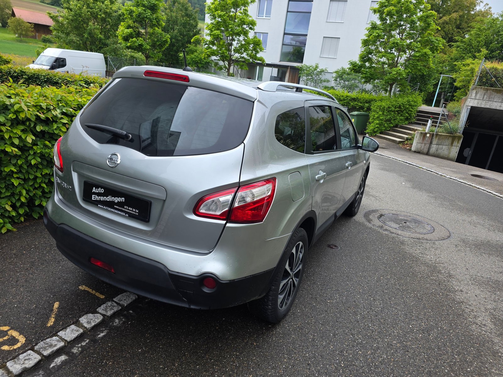 NISSAN Qashqai +2 2.0 i-Way, Petrol, Second hand / Used, Manual - 4