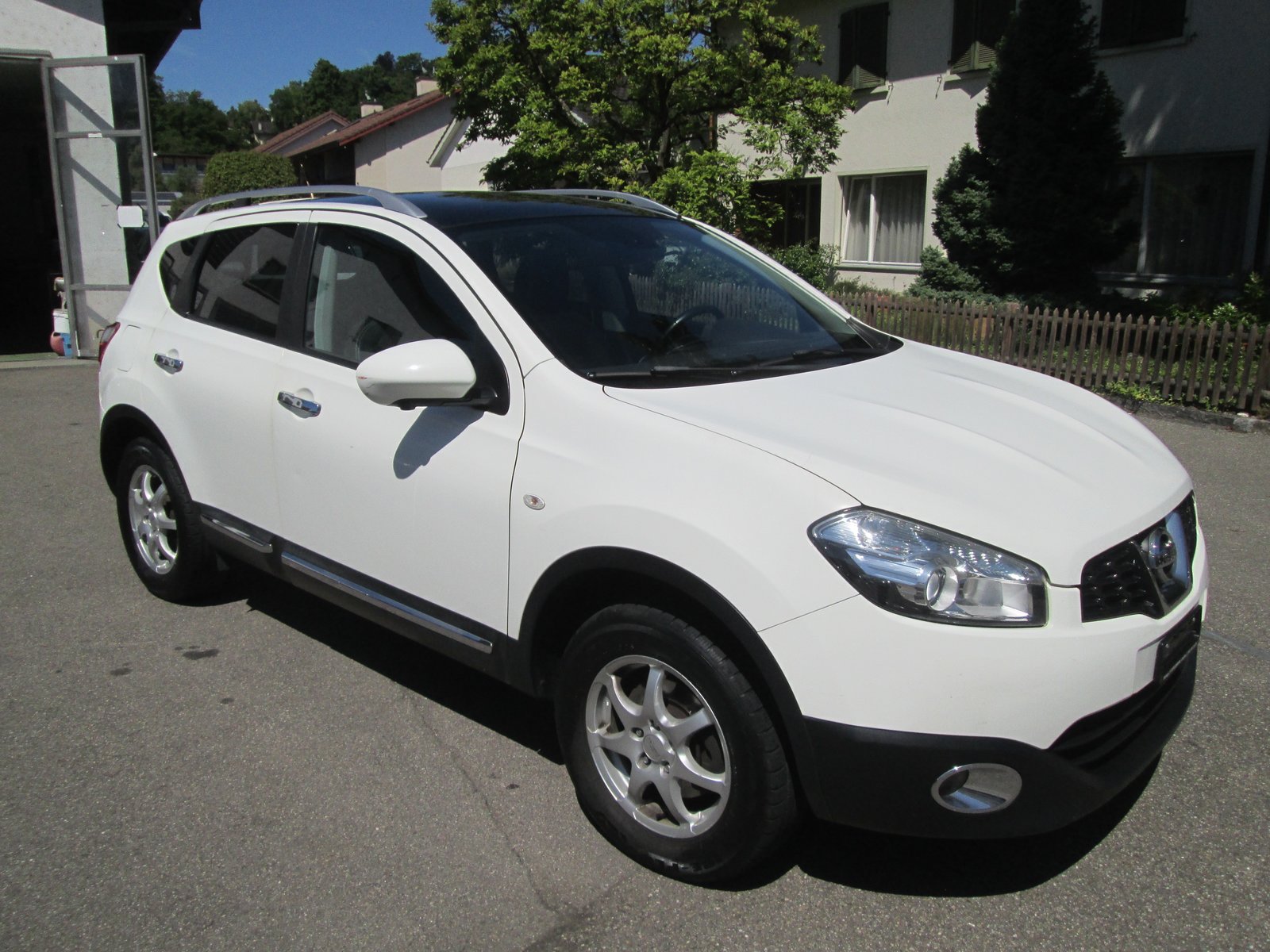 NISSAN Qashqai 1.6 dCi 4WD acenta, Diesel, Occasion / Utilisé, Manuelle - 6