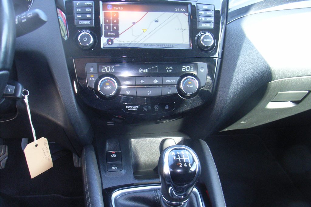 NISSAN QASHQAI 1.6 dCi Acenta, Diesel, Occasion / Gebraucht, Handschaltung - 5