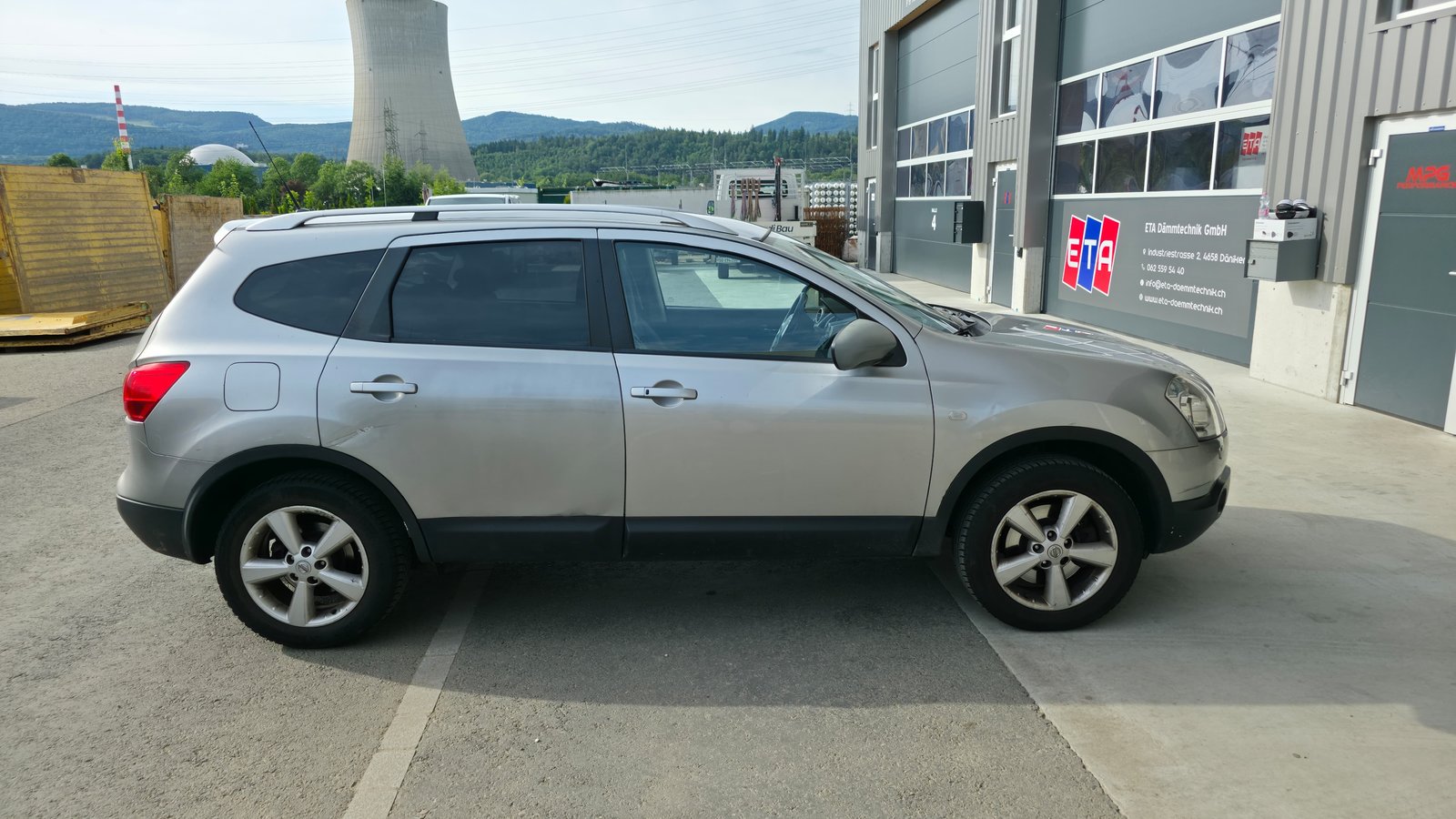 NISSAN Qashqai +2 2.0 dCi 4WD acenta, Diesel, Occasion / Gebraucht, Handschaltung - 7