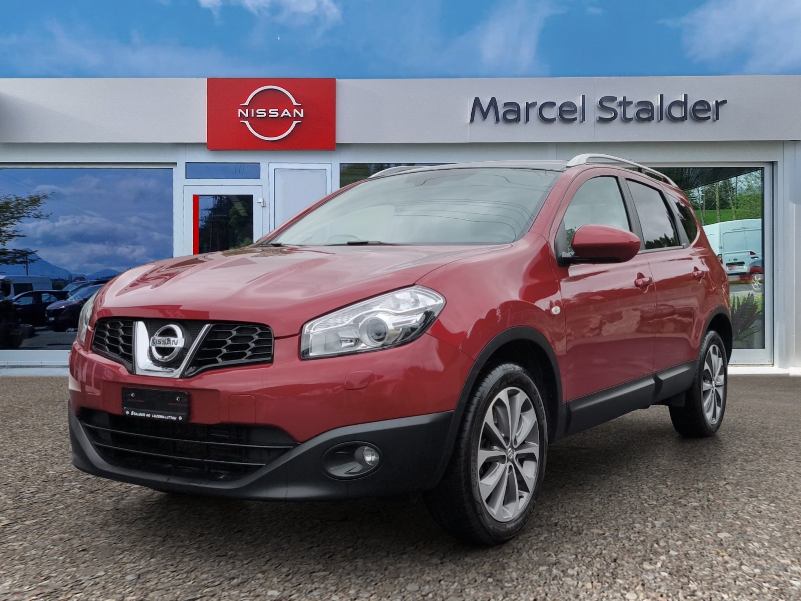 NISSAN Qashqai +2 2.0 4WD tekna XTronic CVT / 7 Plätzer