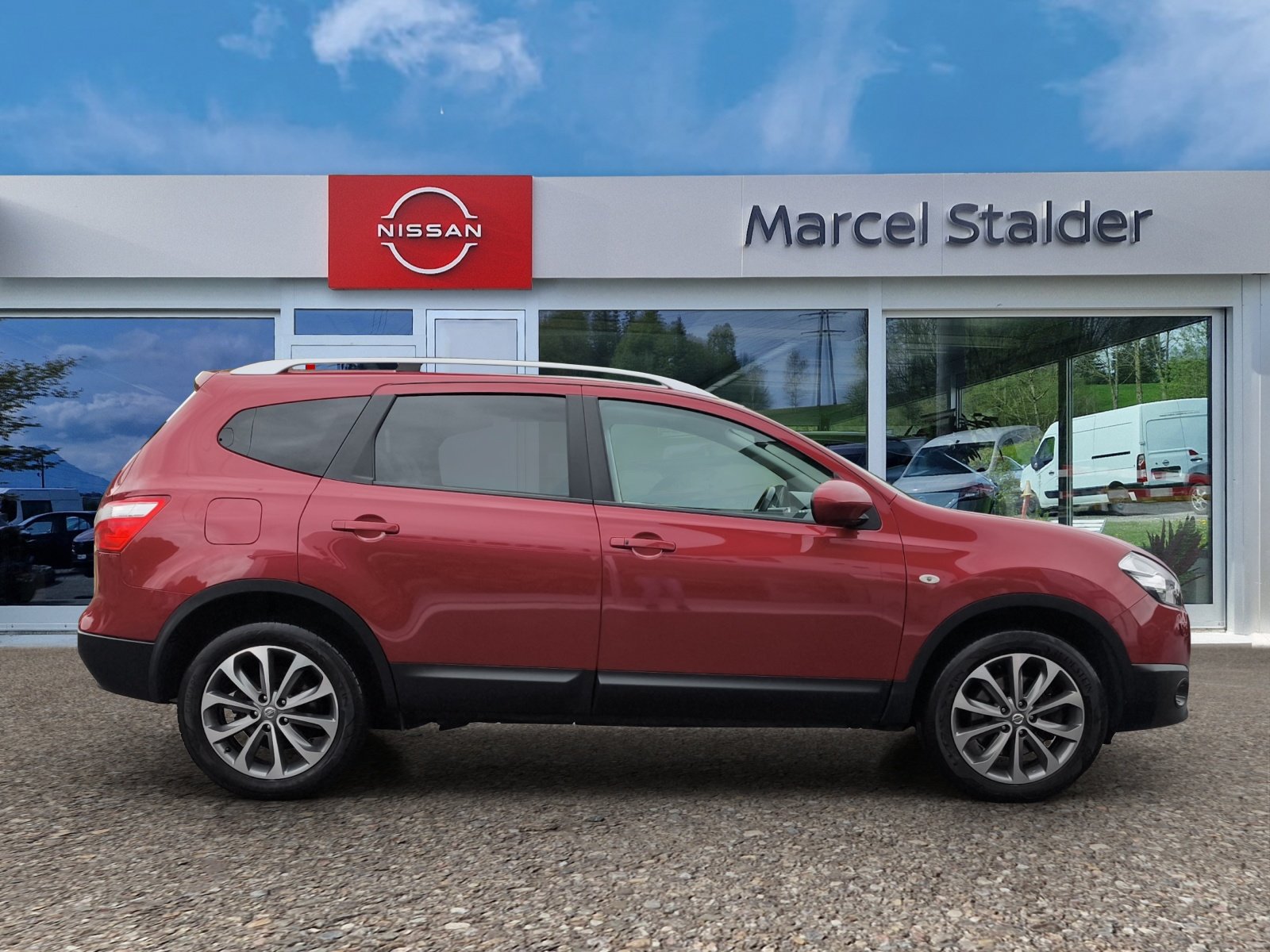 NISSAN Qashqai +2 2.0 4WD tekna XTronic CVT / 7 Plätzer, Benzin, Occasion / Gebraucht, Automatik - 5