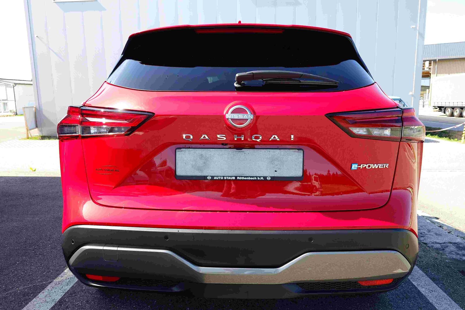NISSAN Qashqai 1.5 VC-T Tekna, Full-Hybrid Petrol/Electric, Second hand / Used, Automatic - 5