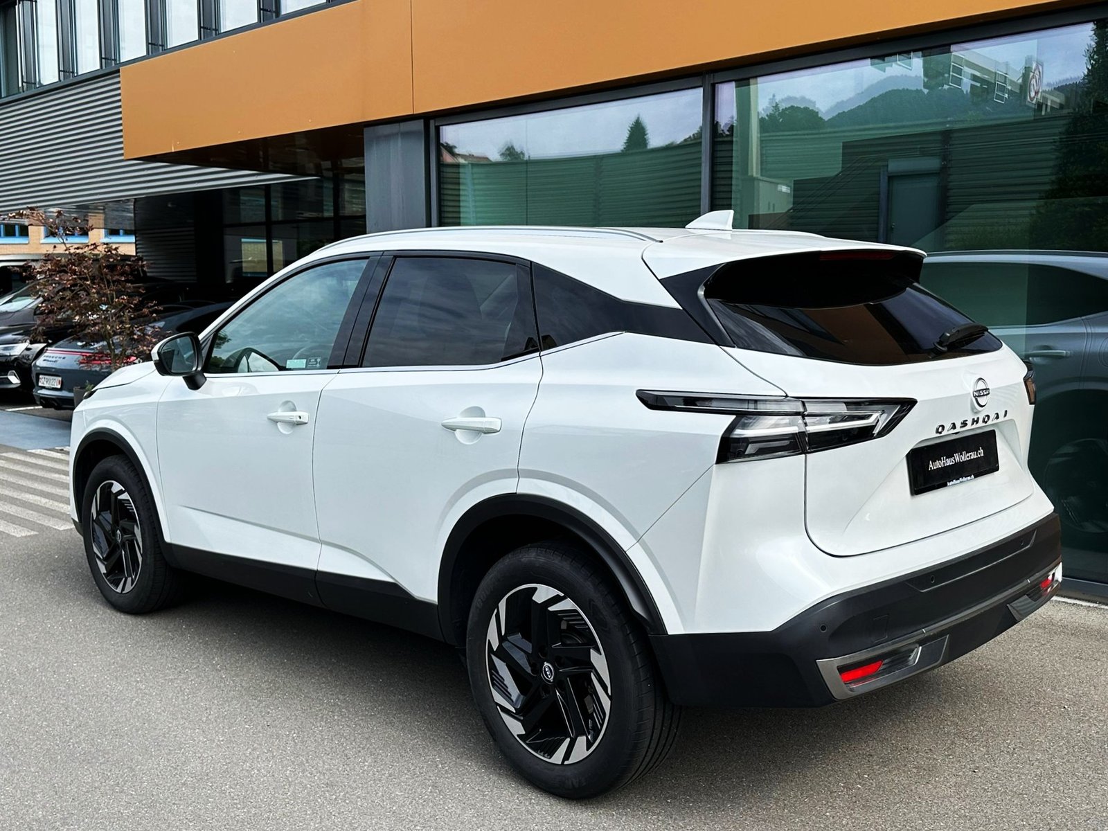 NISSAN Qashqai 1.3 DIG-T MHEV N-Connecta Xtronic, Mild-Hybrid Benzin/Elektro, Occasion / Gebraucht, Automatik - 5