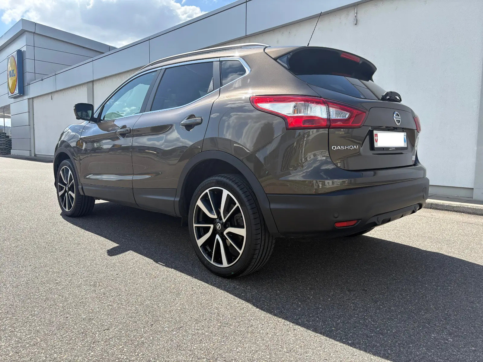 NISSAN Qashqai 1.6 DIG-T 163 N-Connecta, Essence, Occasion / Utilisé, Manuelle - 3