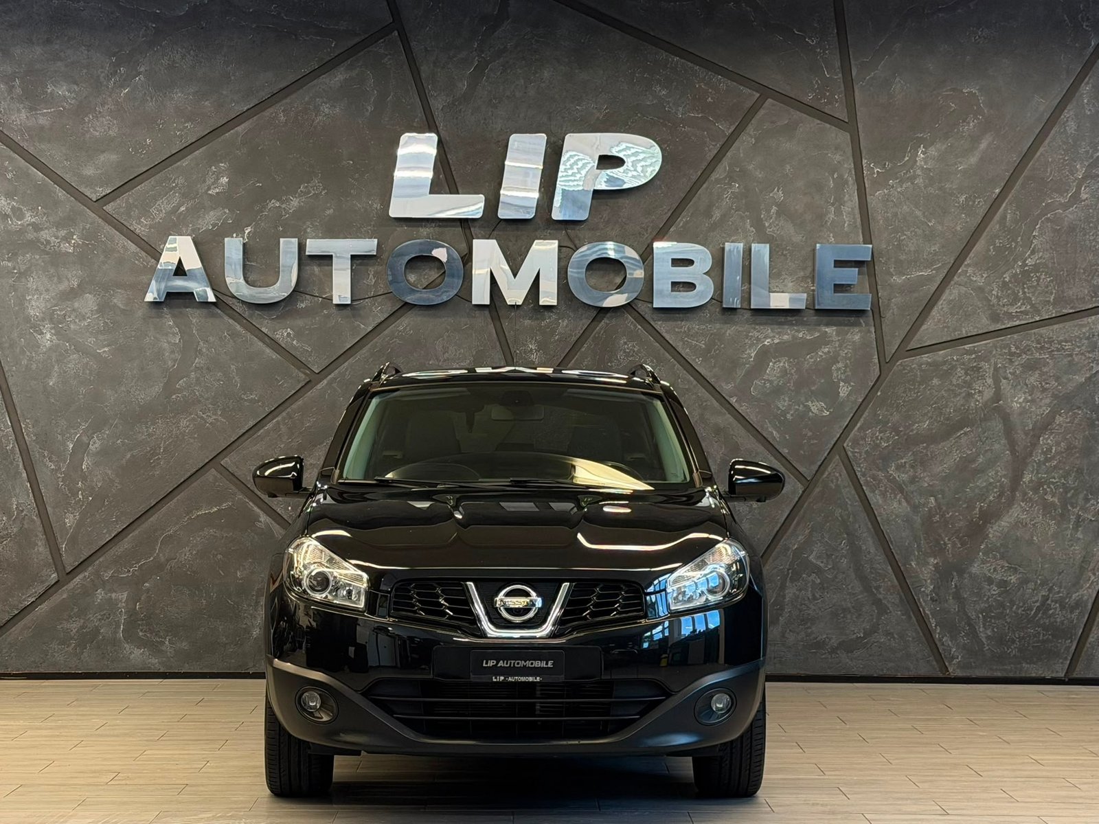 NISSAN Qashqai 2.0 4WD tekna XTronic CVT, Petrol, Second hand / Used, Automatic - 2