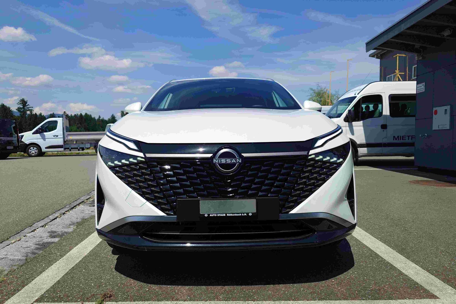 NISSAN Qashqai 1.3 DIG-T Tekna 4x4, Hybride Leggero Benzina/Elettrica, Occasioni / Usate, Automatico - 3