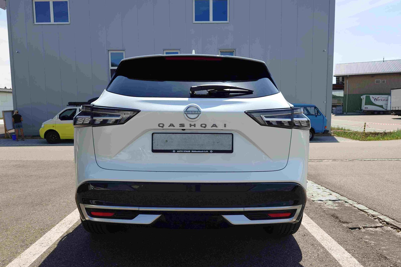 NISSAN Qashqai 1.3 DIG-T Tekna 4x4, Hybride Leggero Benzina/Elettrica, Occasioni / Usate, Automatico - 6