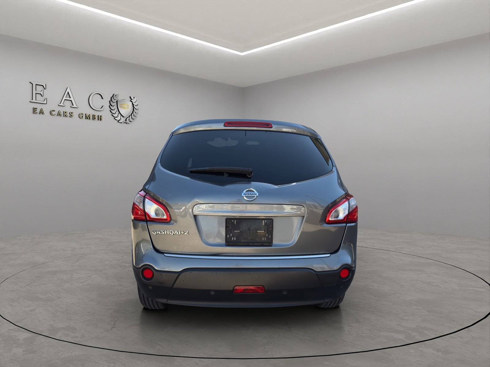 NISSAN Qashqai +2 2.0 i-Way, Petrol, Second hand / Used, Manual - 4