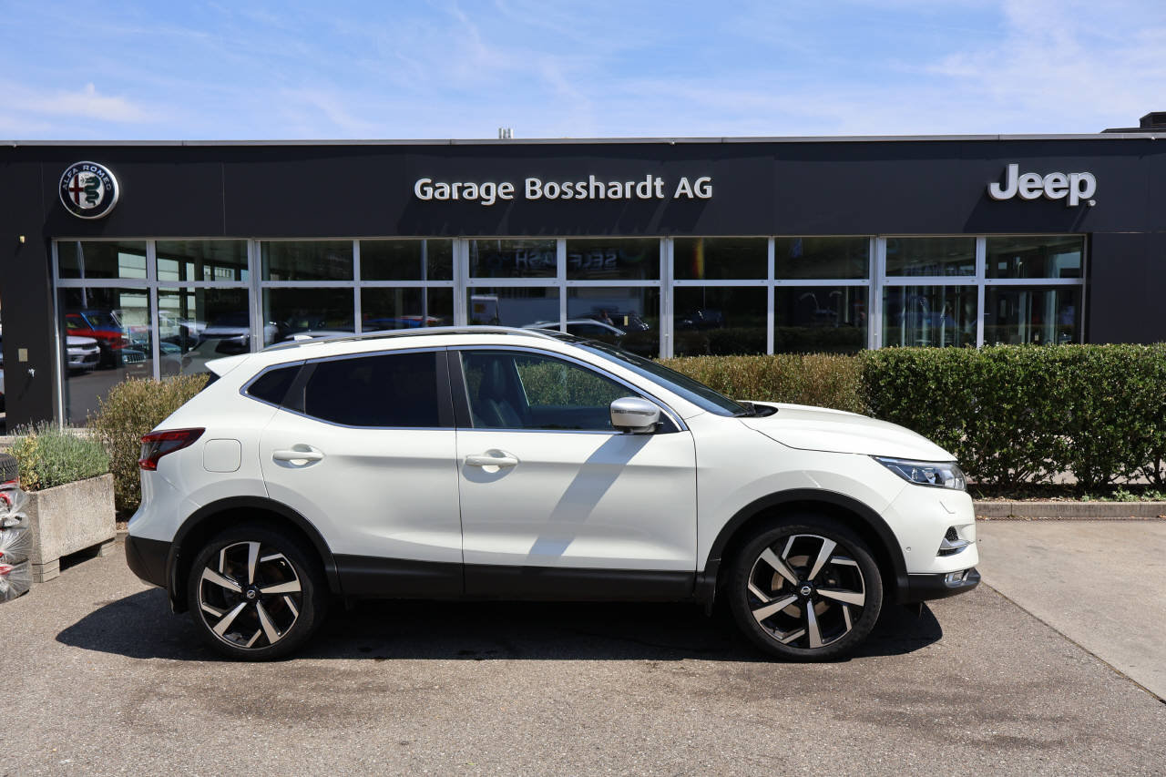 NISSAN Qashqai 1.2 DIG-T Tekna+