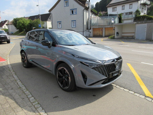 NISSAN Qashqai 1.3 DIG-T N-Design 4x4, Hybride Léger Essence/Électricité, Occasion / Utilisé, Automatique - 4