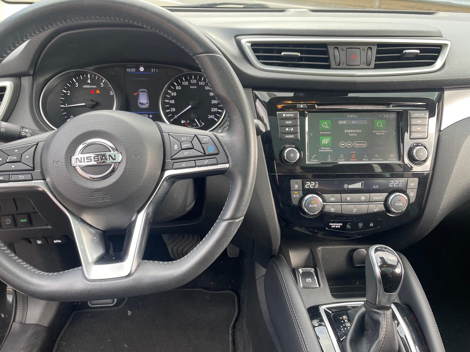 NISSAN Qashqai 1.3 DIG-T 160 Tekna, Benzin, Occasion / Gebraucht, Automatik - 6