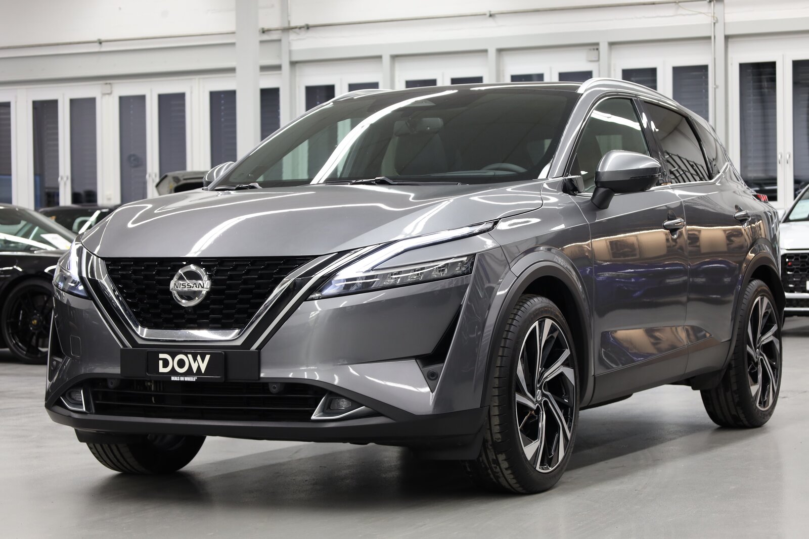 NISSAN Qashqai 1.3 DIG-T Tekna+ 4x4, Mild-Hybrid Petrol/Electric, Second hand / Used, Automatic - 3