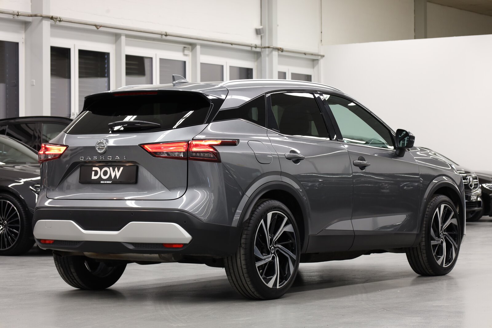 NISSAN Qashqai 1.3 DIG-T Tekna+ 4x4, Mild-Hybrid Petrol/Electric, Second hand / Used, Automatic - 6