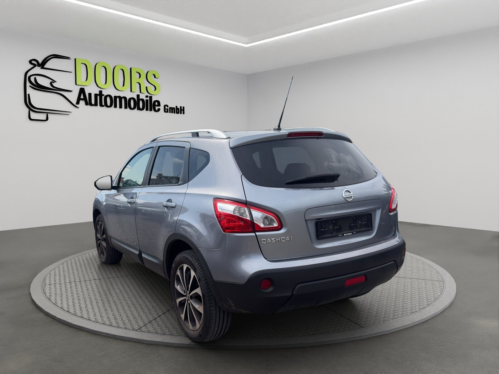 NISSAN Qashqai 2.0 4WD tekna, Petrol, Second hand / Used, Manual - 6