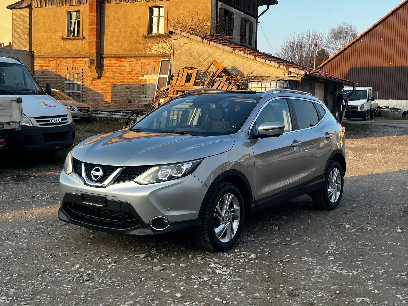 NISSAN Qashqai 1.2 DIG-T tekna Xtronic CVT, Essence, Occasion / Utilisé, Automatique - 4