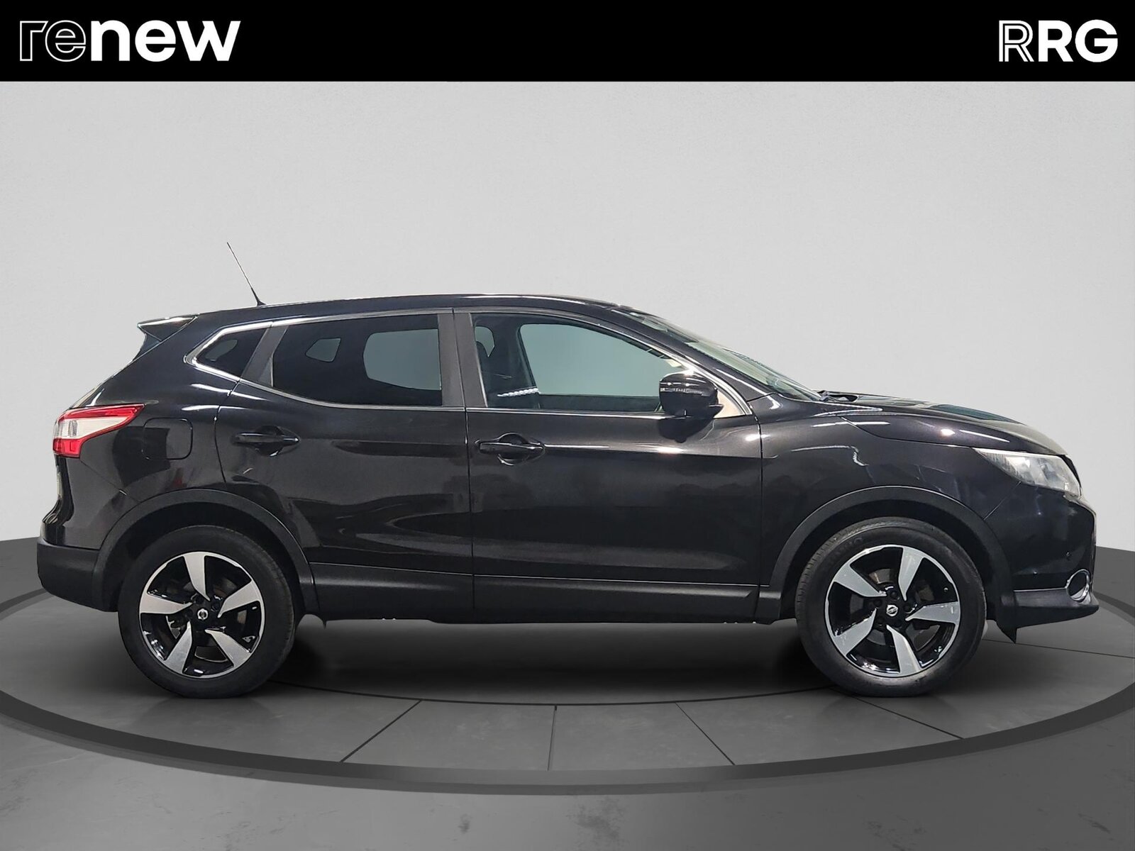 NISSAN Qashqai 1.6 dCi N-Connecta Xtronic CVT, Diesel, Second hand / Used, Automatic - 2