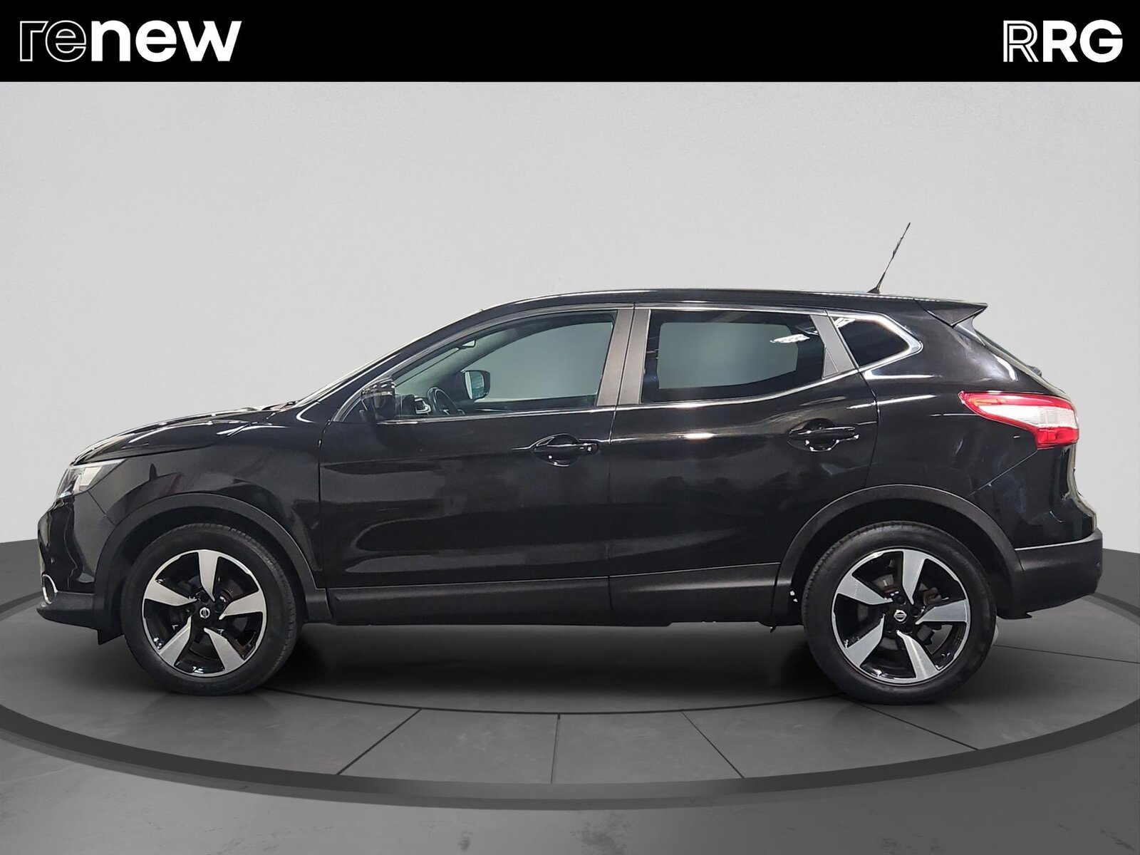 NISSAN Qashqai 1.6 dCi N-Connecta Xtronic CVT, Diesel, Second hand / Used, Automatic - 6