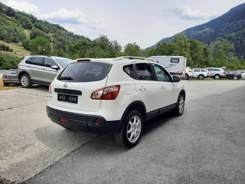 NISSAN Qashqai 2.0 16V Tekna 4x4, Benzin, Occasion / Gebraucht, Automatik - 3