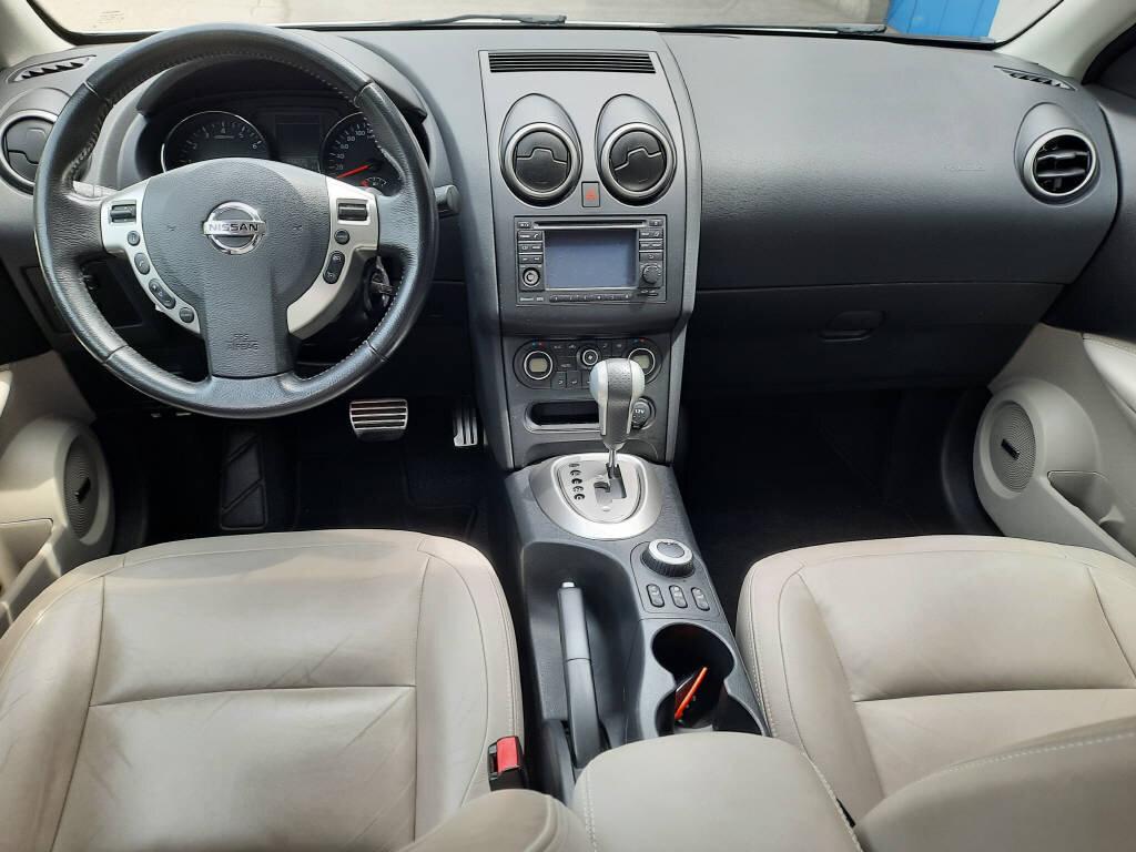 NISSAN Qashqai 2.0 16V Tekna 4x4, Benzin, Occasion / Gebraucht, Automatik - 6