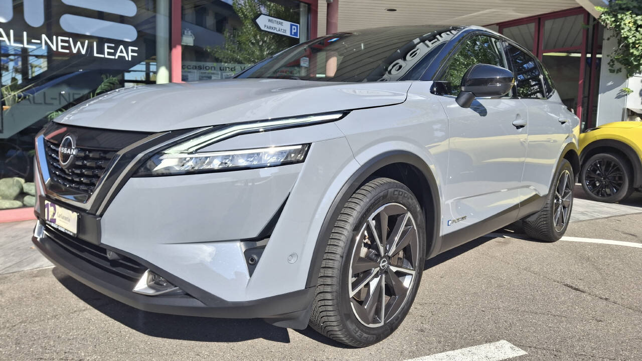 NISSAN Qashqai 1.5 VC-T Tekna, Voll-Hybrid Benzin/Elektro, Occasion / Gebraucht, Automatik - 2
