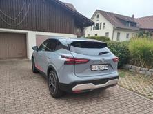 NISSAN Qashqai 1.3 DIG-T Tekna+ 4x4, Voll-Hybrid Benzin/Elektro, Occasion / Gebraucht, Automatik - 4