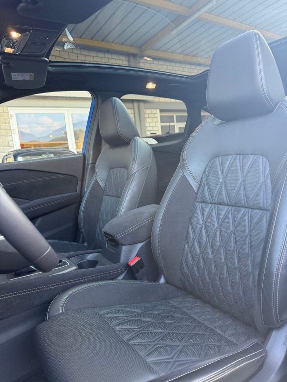 NISSAN QASHQAI 1.3 DIG-T Tekna+ 4x4, Mild-Hybrid Benzin/Elektro, Occasion / Gebraucht, Automatik - 7