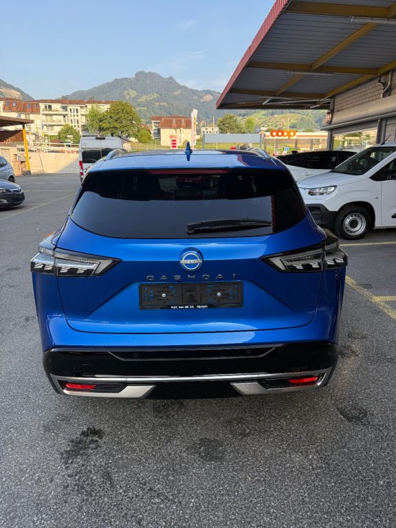 NISSAN QASHQAI 1.3 DIG-T Tekna+ 4x4, Mild-Hybrid Benzin/Elektro, Occasion / Gebraucht, Automatik - 4