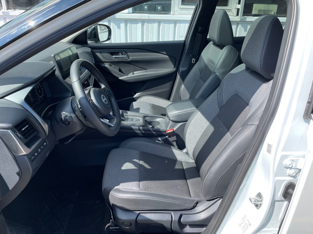 NISSAN QASHQAI 1.3 DIG-T 158 N-Connecta, Hybride Léger Essence/Électricité, Occasion / Utilisé, Automatique - 7
