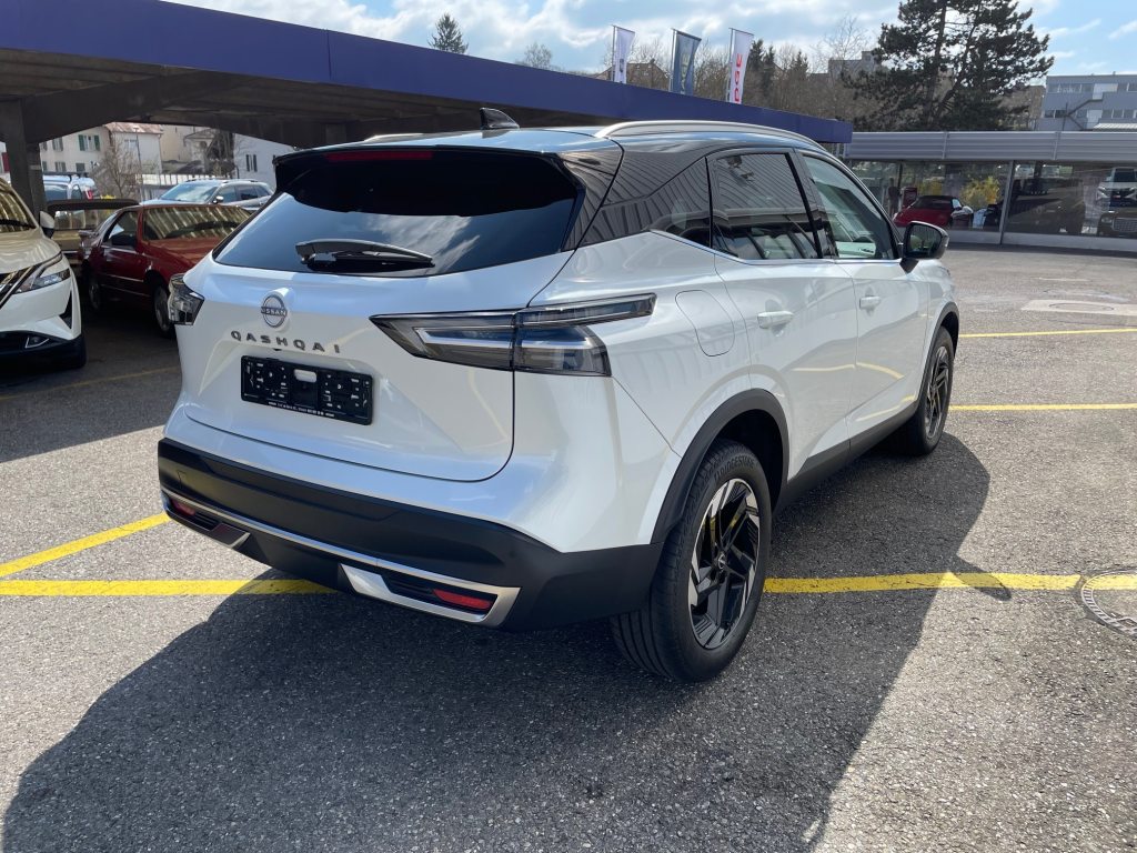 NISSAN QASHQAI 1.3 DIG-T 158 N-Connecta, Hybride Léger Essence/Électricité, Occasion / Utilisé, Automatique - 4