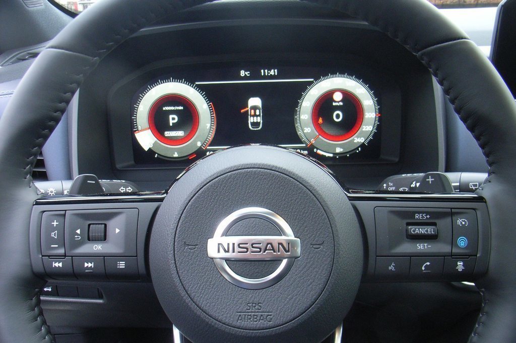 NISSAN Qashqai 1.3 DIG-T 158 Tekna+ 4x4, Mild-Hybrid Benzin/Elektro, Vorführwagen, Automatik - 6
