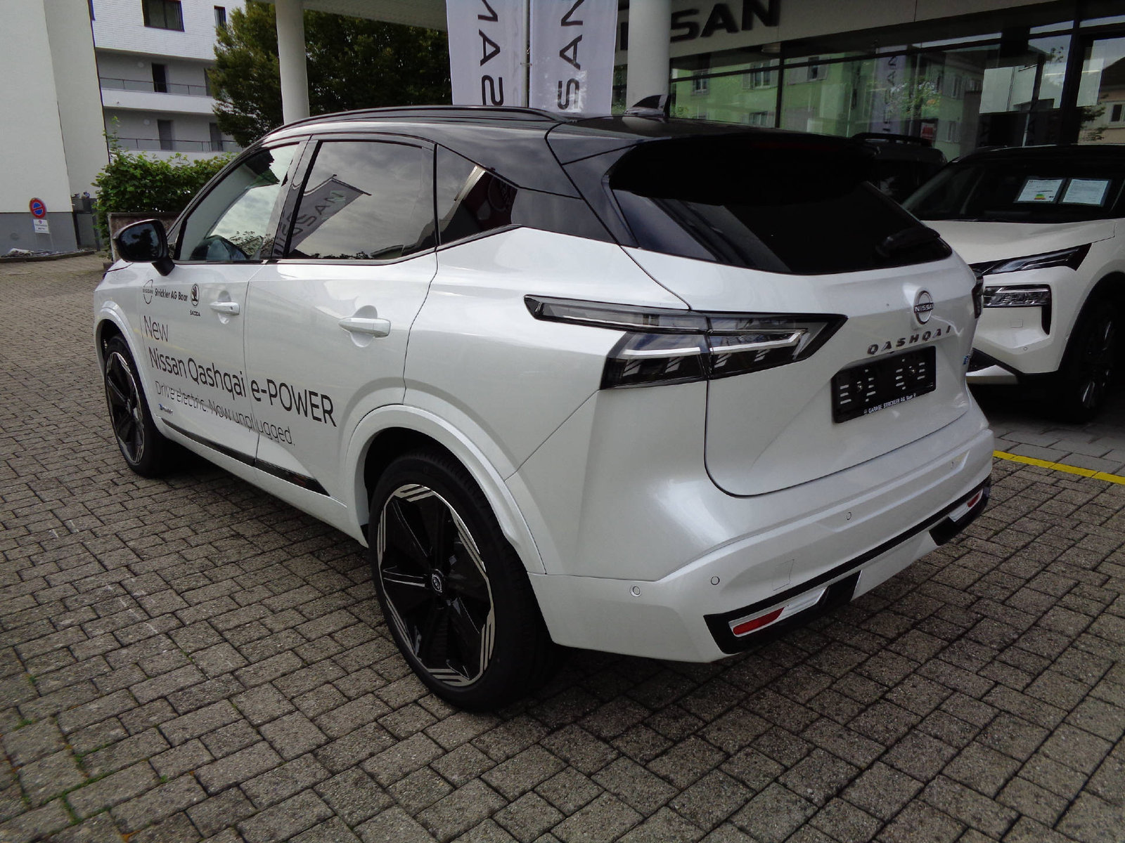 NISSAN Qashqai 1.5 VC-T N-Design, Hybride Intégral Essence/Électricité, Voiture de démonstration, Automatique - 2