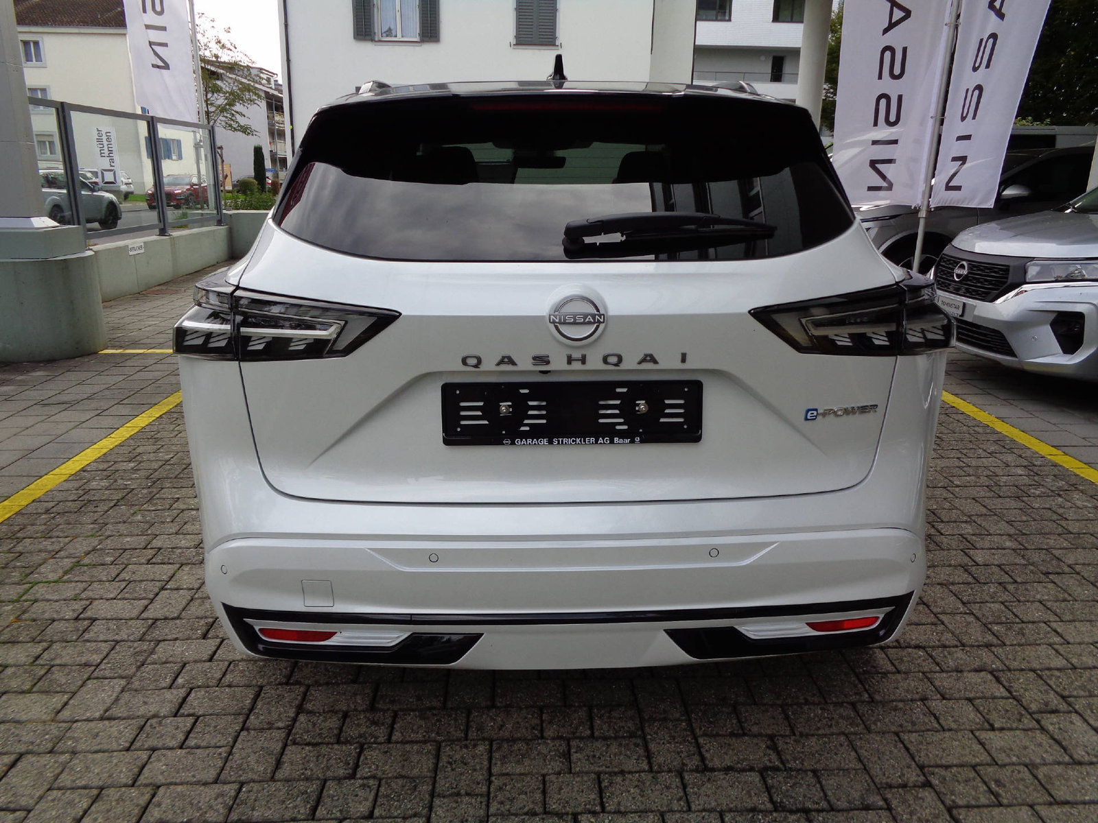 NISSAN Qashqai 1.5 VC-T N-Design, Hybride Intégral Essence/Électricité, Voiture de démonstration, Automatique - 6