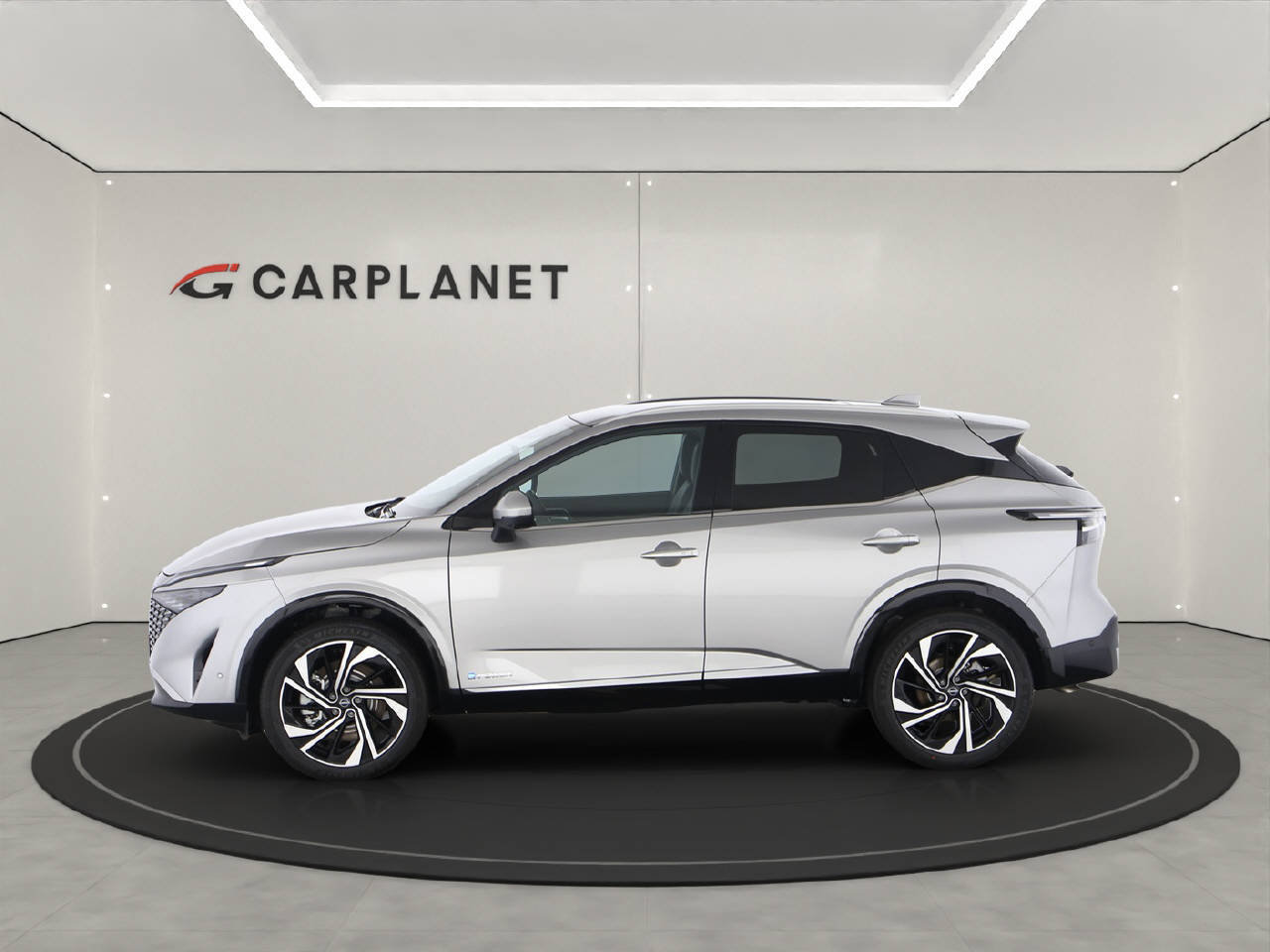 NISSAN Qashqai 1.5 VC-T Tekna+, Full-Hybrid Petrol/Electric, Ex-demonstrator, Automatic - 2