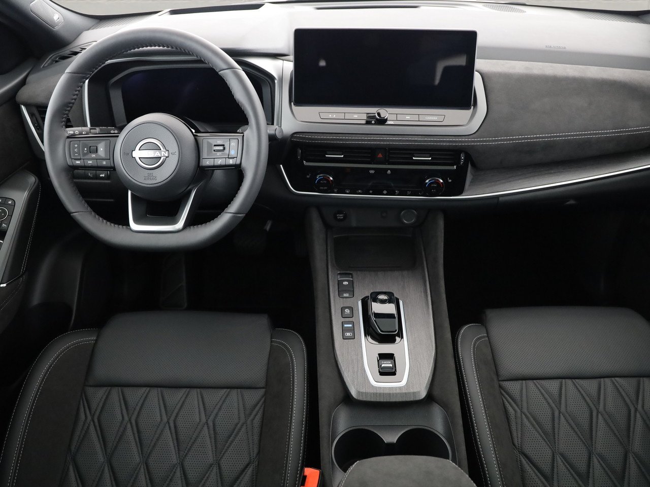 NISSAN Qashqai 1.5 VC-T Tekna+, Full-Hybrid Petrol/Electric, Ex-demonstrator, Automatic - 5