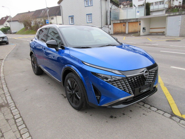 NISSAN Qashqai 1.3 DIG-T 158 Tekna 4x4, Mild-Hybrid Petrol/Electric, Ex-demonstrator, Automatic - 4