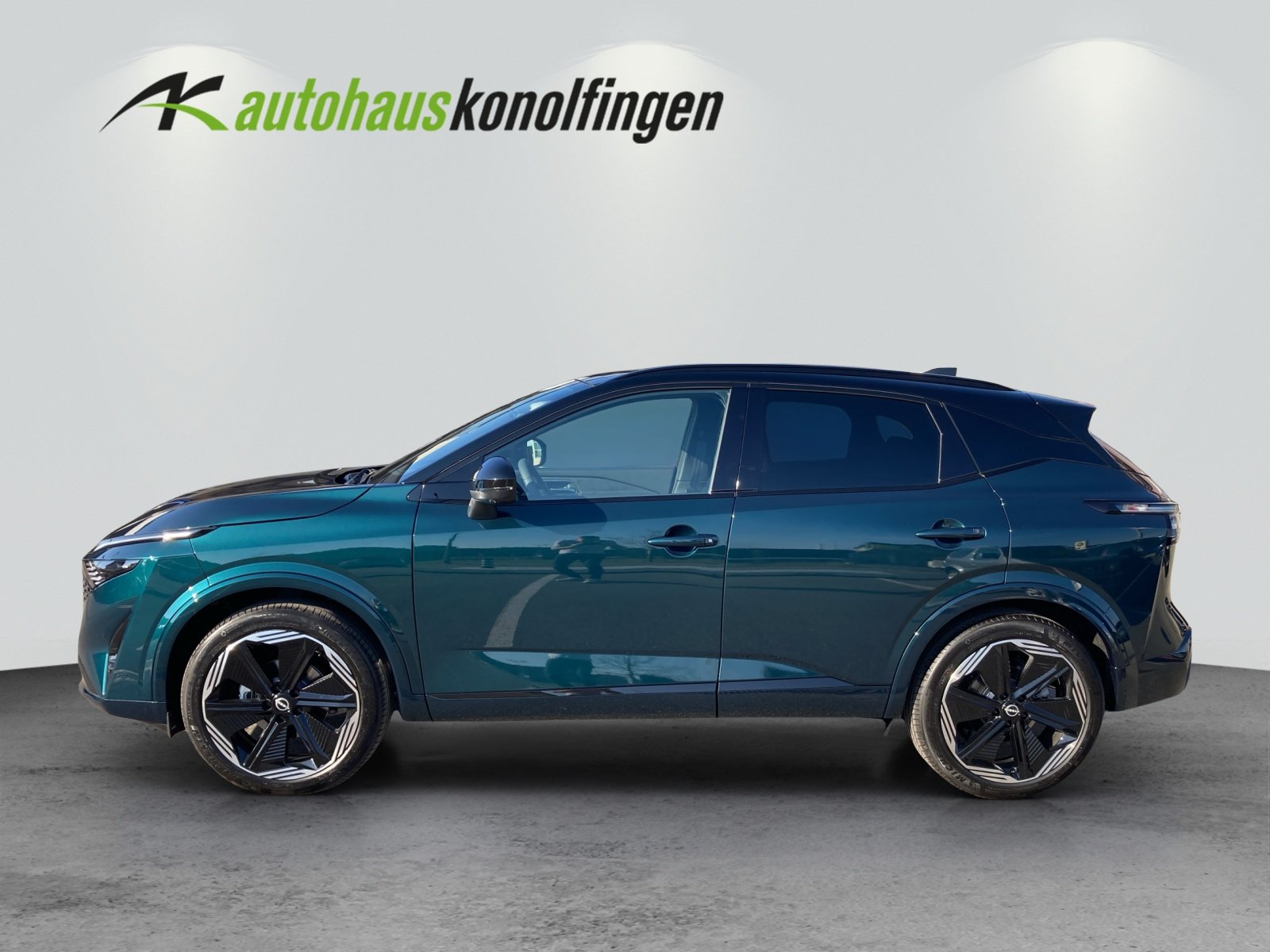 NISSAN Qashqai 1.3 DIG-T 158 N-Design 4x4, Mild-Hybrid Benzin/Elektro, Vorführwagen, Automatik - 2
