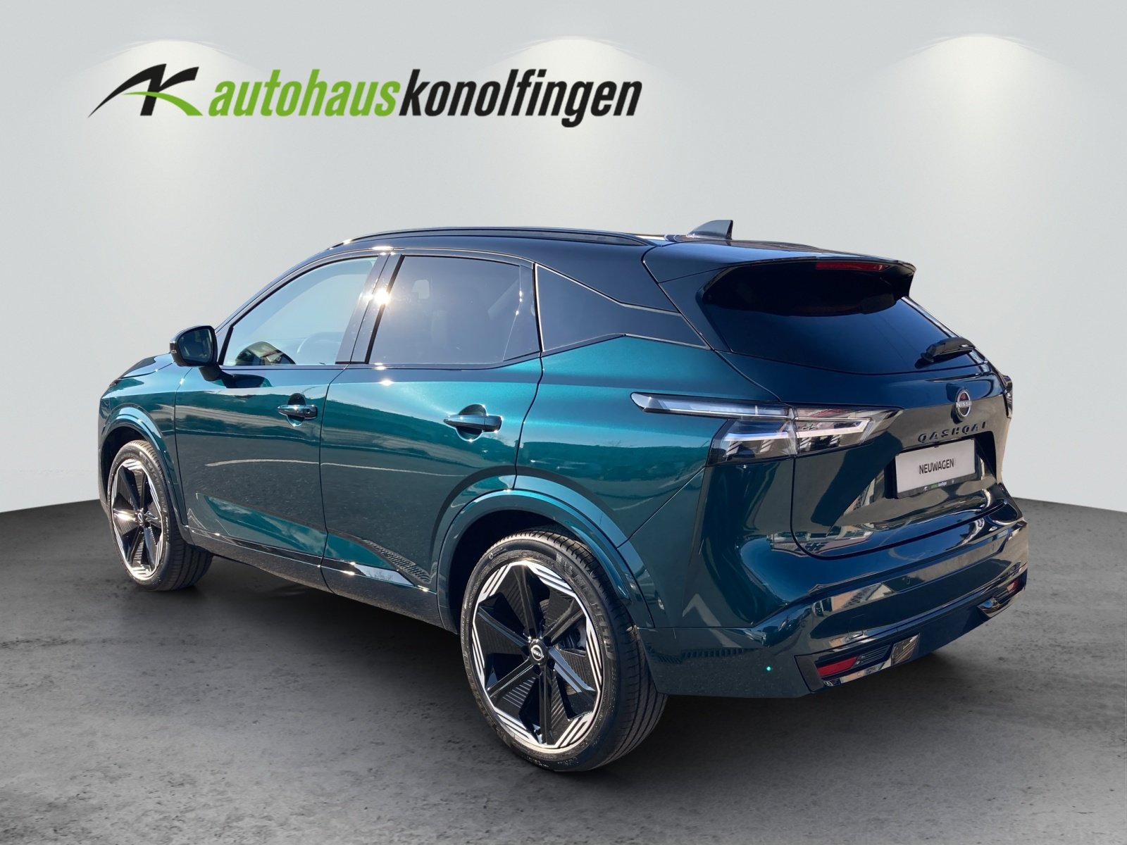 NISSAN Qashqai 1.3 DIG-T 158 N-Design 4x4, Mild-Hybrid Benzin/Elektro, Vorführwagen, Automatik - 3