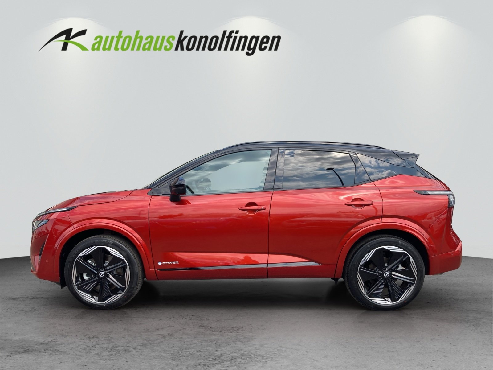 NISSAN Qashqai 1.5 VC-T N-Design, Full-Hybrid Petrol/Electric, Ex-demonstrator, Automatic - 2