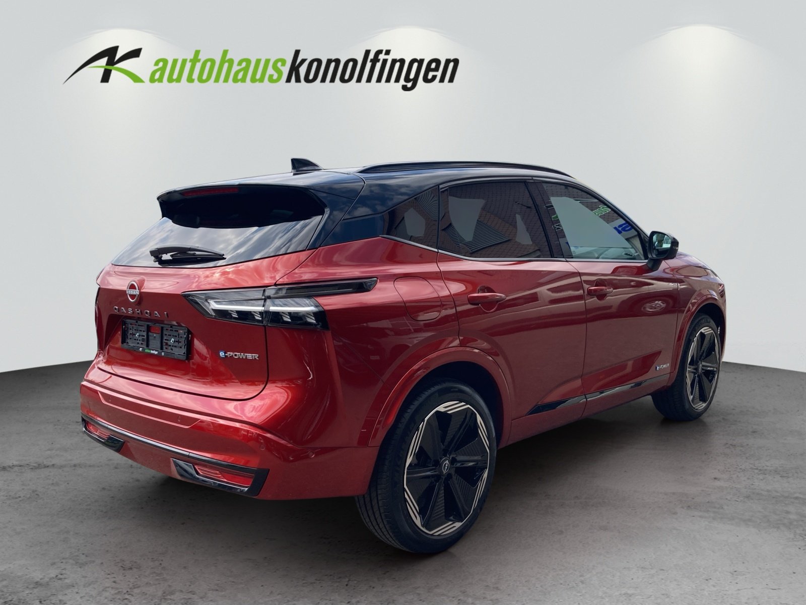 NISSAN Qashqai 1.5 VC-T N-Design, Full-Hybrid Petrol/Electric, Ex-demonstrator, Automatic - 4