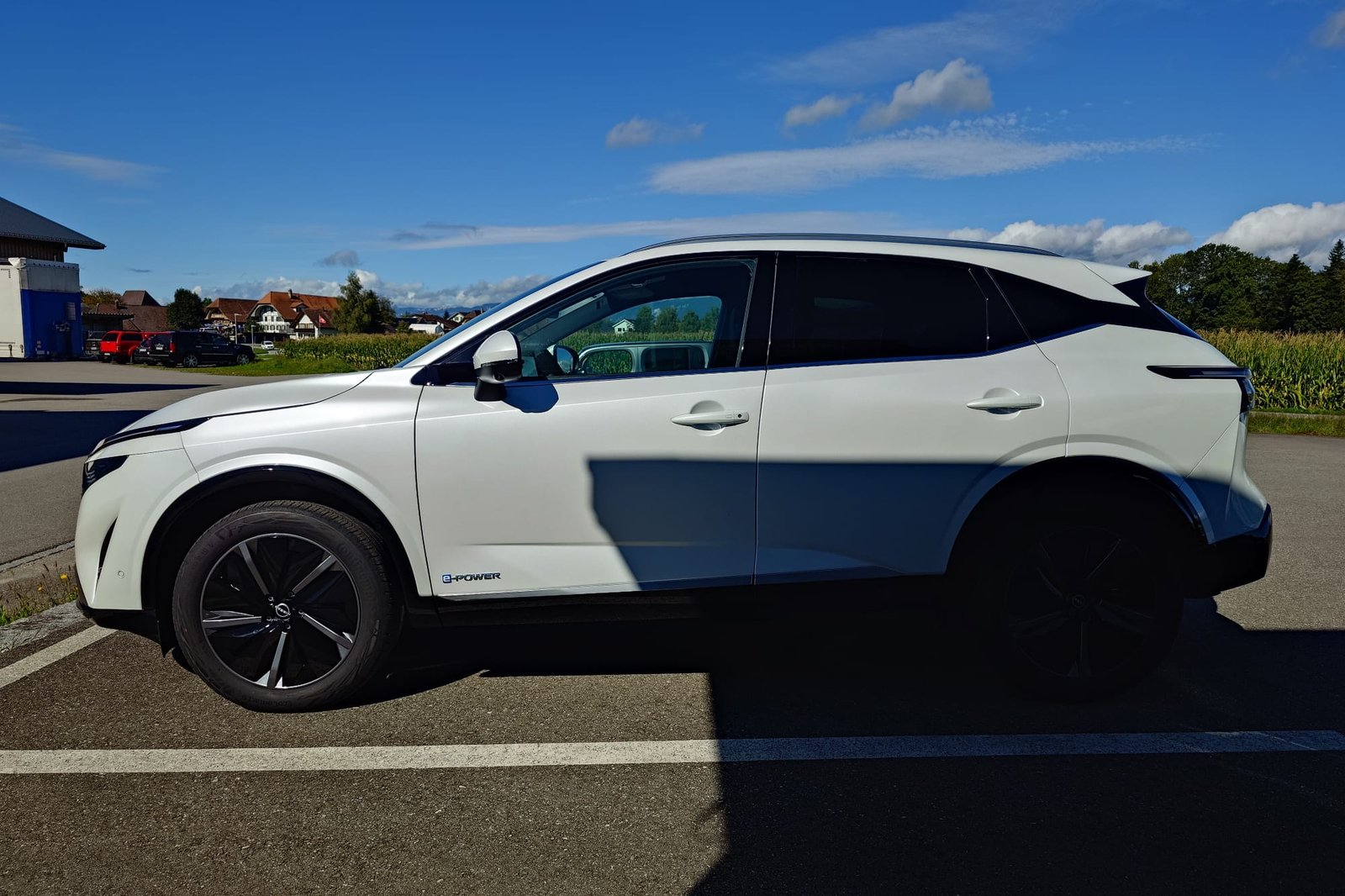 NISSAN Qashqai 1.5 VC-T Tekna, Hybride Intégral Essence/Électricité, Voiture de démonstration, Automatique - 5