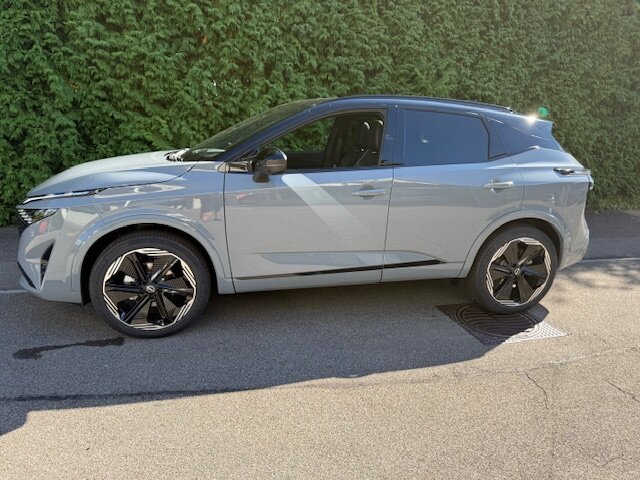 NISSAN Qashqai 1.3 DIG-T 158 N-Design 4x4, Mild-Hybrid Benzin/Elektro, Vorführwagen, Automatik - 2