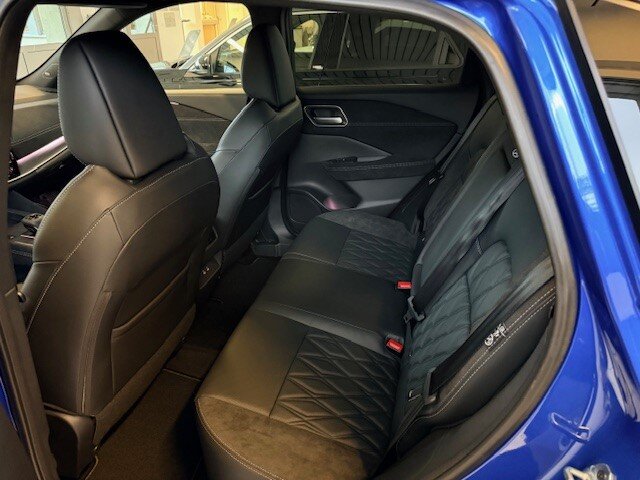 NISSAN Qashqai 1.3 DIG-T Tekna+ 4x4, Hybride Leggero Benzina/Elettrica, Auto dimostrativa, Automatico - 4