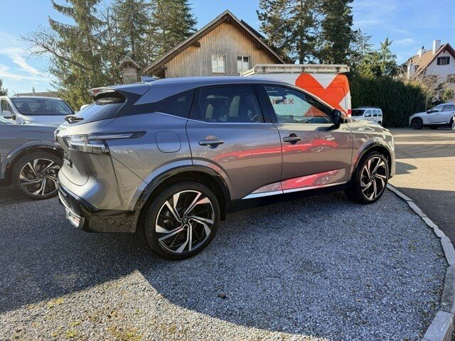 NISSAN Qashqai 1.3 DIG-T Tekna+ 4x4, Hybride Leggero Benzina/Elettrica, Auto dimostrativa, Automatico - 3
