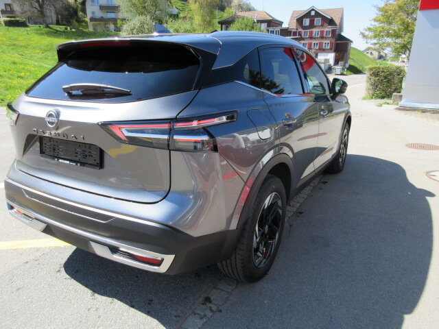 NISSAN Qashqai 1.3 DIG-T N-Connecta 4x4, Mild-Hybrid Benzin/Elektro, Vorführwagen, Automatik - 3
